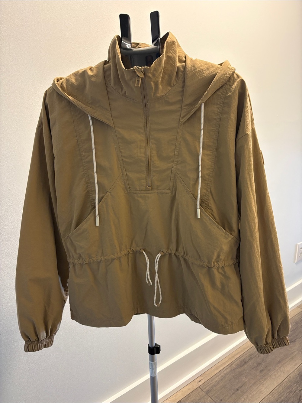 Calia Hooded Windbreaker ~ Medium ~ Tan Brown